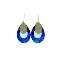 Load image into Gallery viewer, OCEAN BLUE RIPPLE STACKED WALNUT DROP