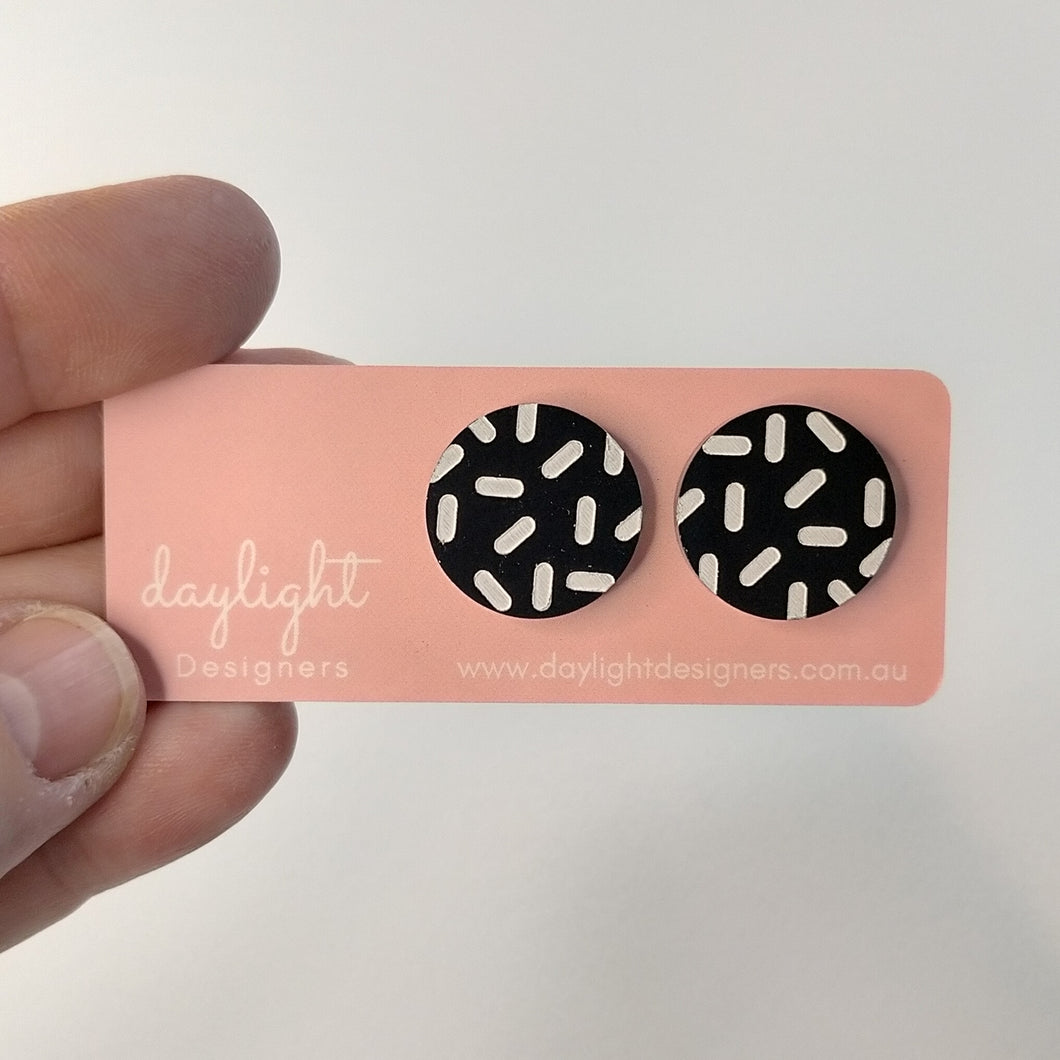 DASH STUDS - 4 COLOURS AVAILABLE