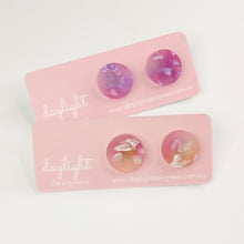 Load image into Gallery viewer, PRETTY PETALS MEDIUM STUDS  // 2 COLOURS AVAILABLE