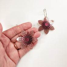 Load image into Gallery viewer, LUXE DAISY HOOP - 3 COLOURS AVAILABLE