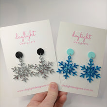 Load image into Gallery viewer, SNOWFLAKE LARGE - 2 COLOURS AVAILABLE