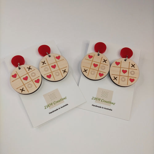 NOUGHTS & CROSSES DROP