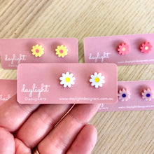 Load image into Gallery viewer, FLOWER POWER STUD MINI // 6 COLOURS AVAILABLE