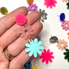 Load image into Gallery viewer, DAISY CHAIN - 8 COLOURS AVAILABLE